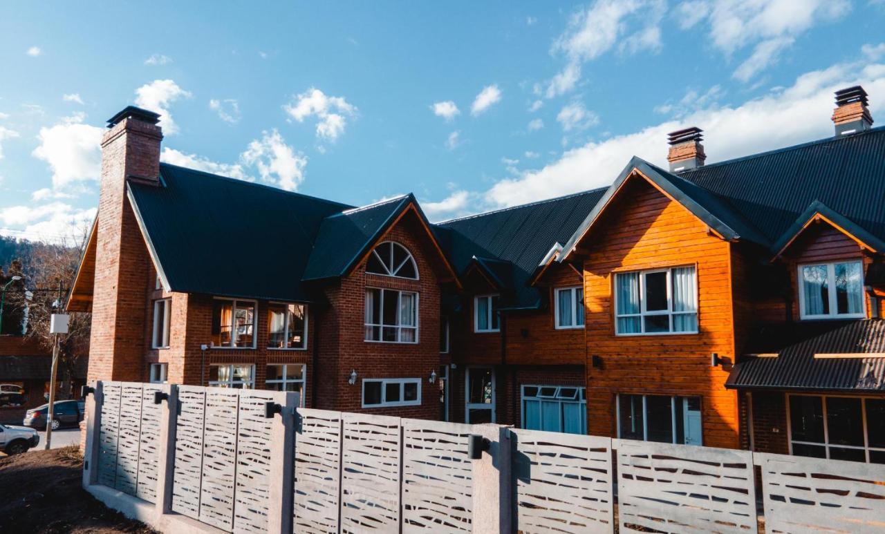 Hosteria Las Walkirias San Martín de los Andes Exterior foto